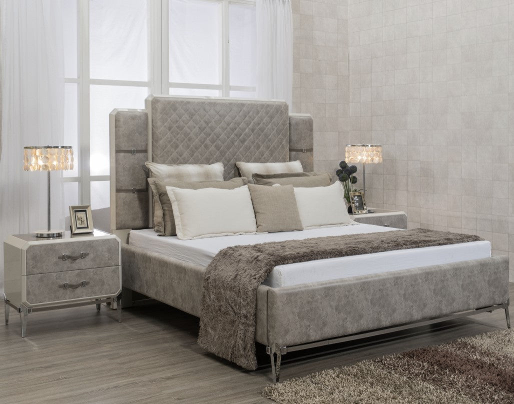 غرفة نوم سانتانا كينج بدون خزانة ملابس