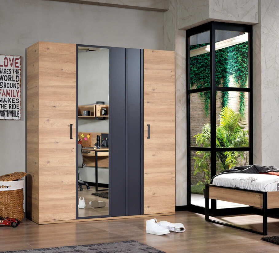 IRONY 4 DOORS WARDROBE