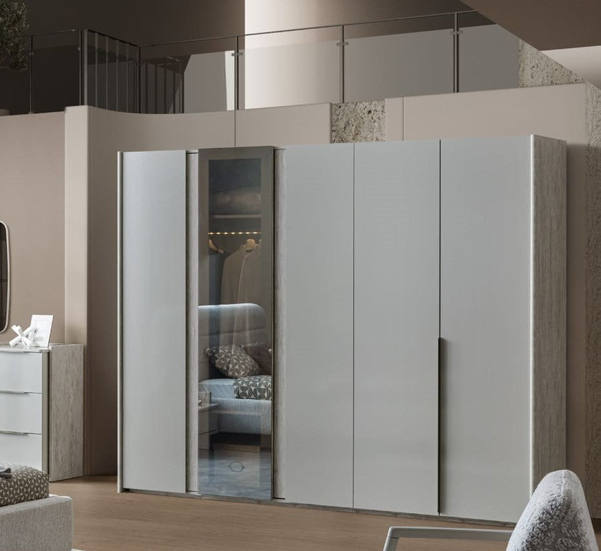 POINT 5 DOOR WARDROBE