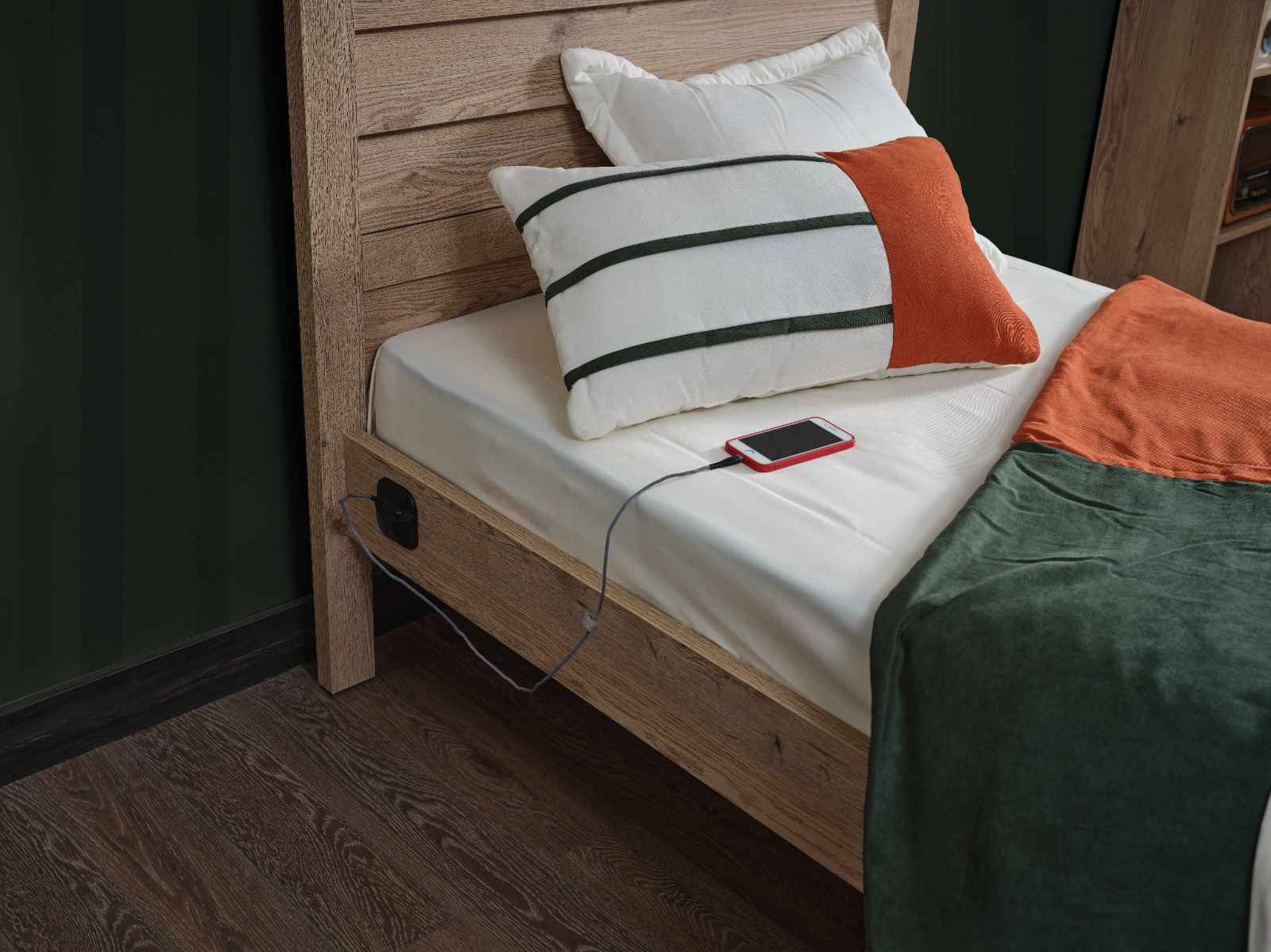 PETRA SINGLE BED100 CM
