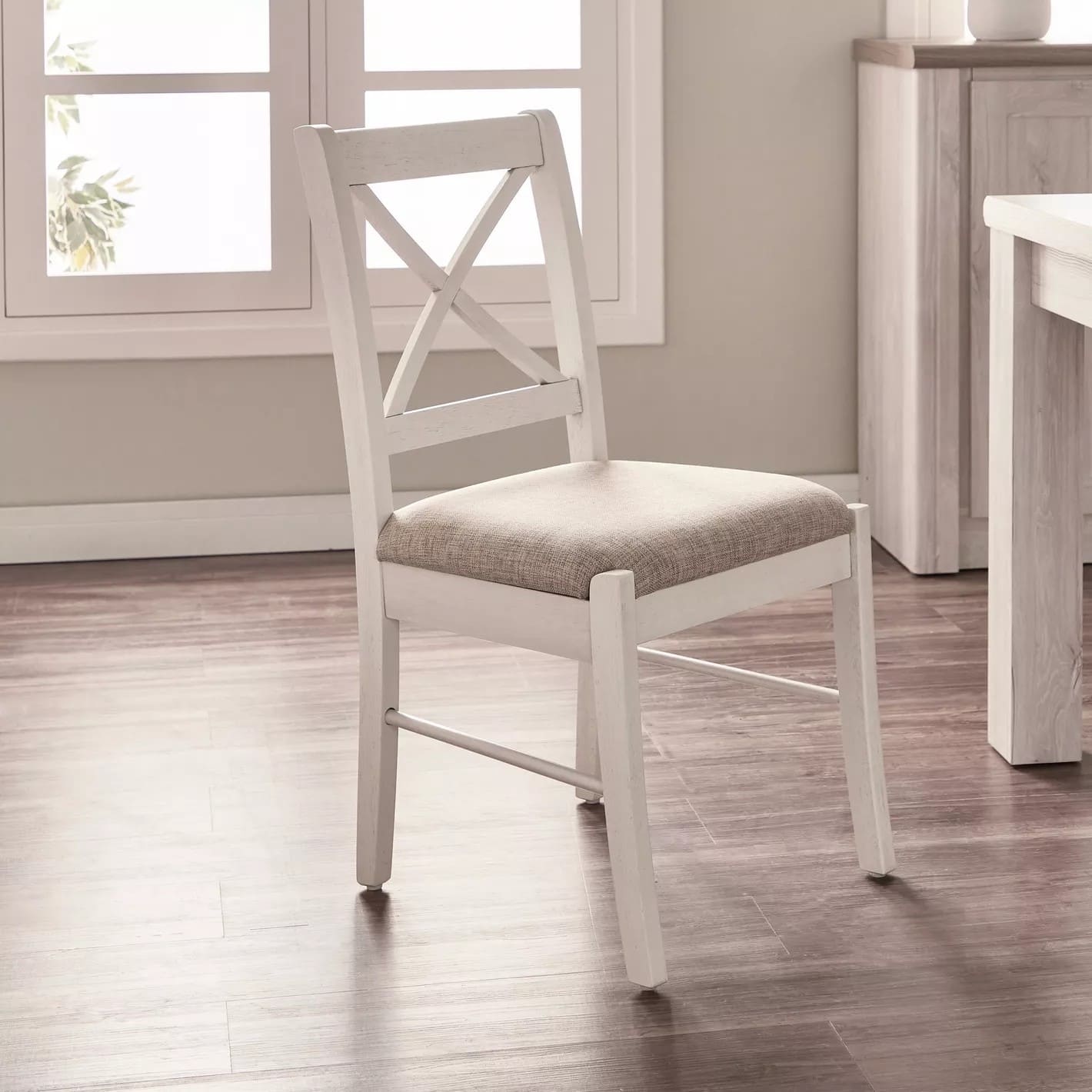 MARCH 6 SEATS DINING TABLE SET