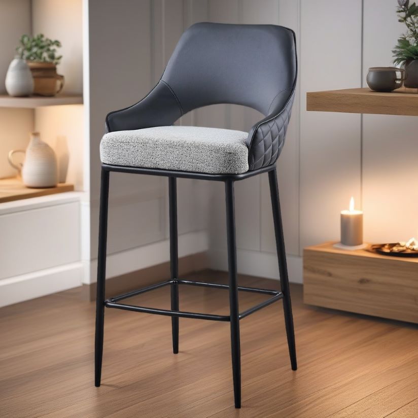 RAYNE BAR CHAIR