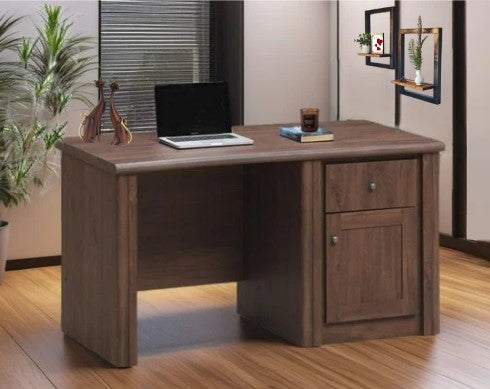 TWENTIETH STUDY DESK