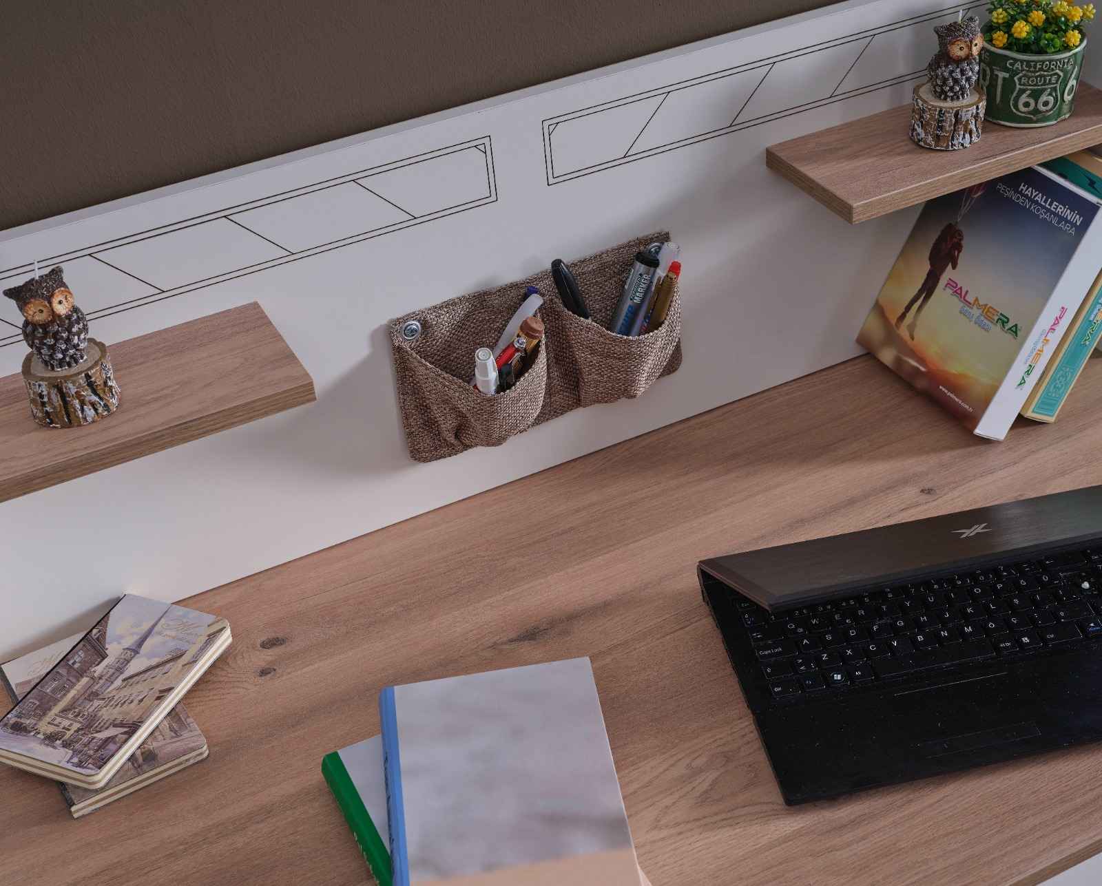 OSCAR STUDY DESK