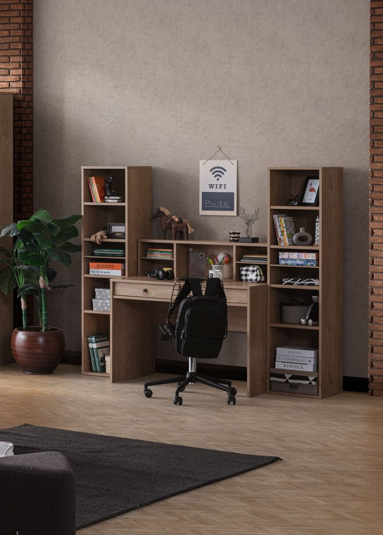 PLUS YOUNG BOOKSHELF