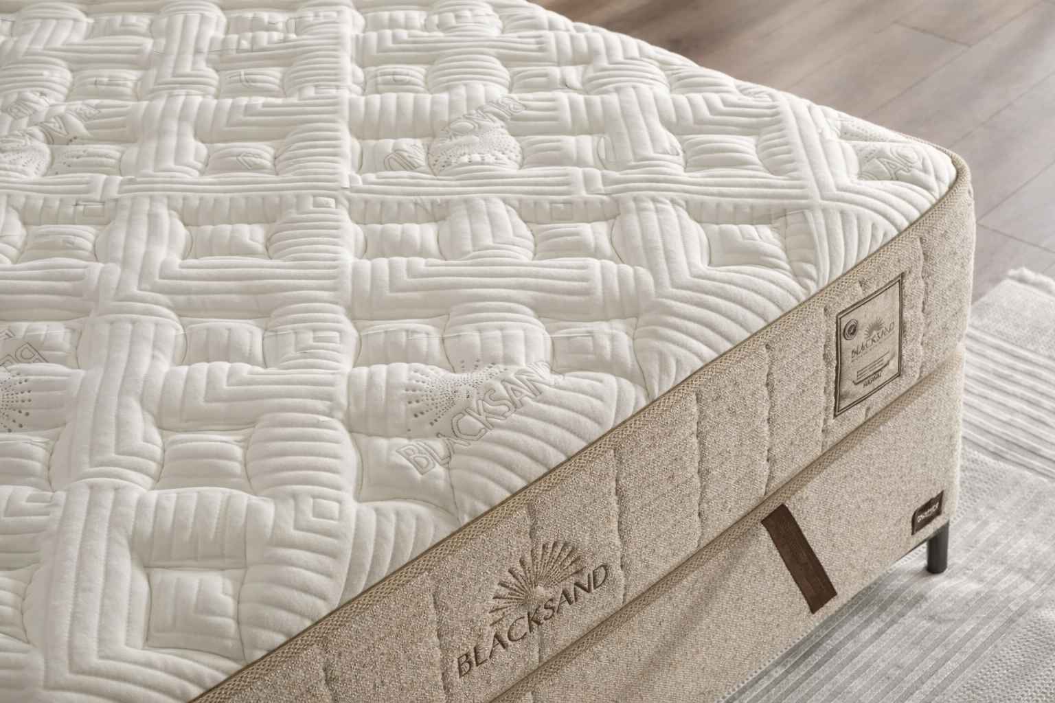 BLACKSAND KING MATTRESS 180 CM