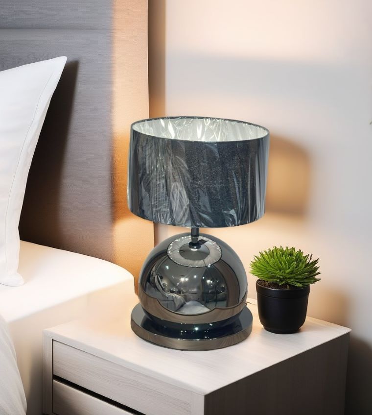 REEF TABLE LAMP