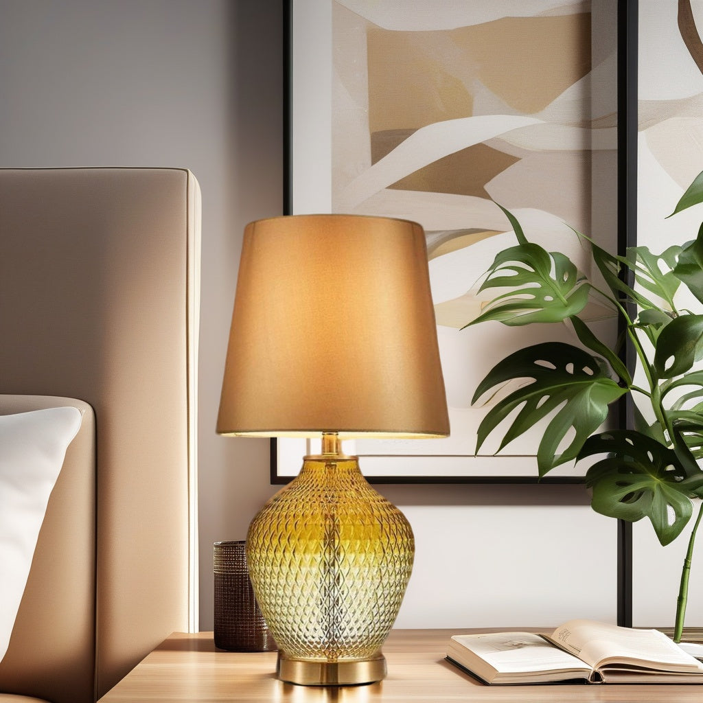 ZINNA TABLE LAMP