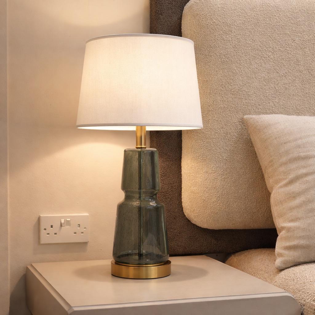 SIEMON TABLE  LAMP