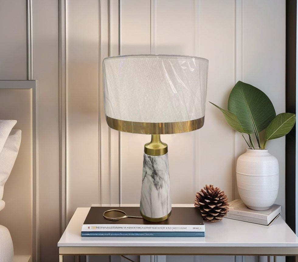 FLAVIA TABLE LAMP