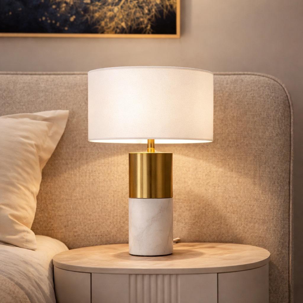 HOUSE OF TABLE  LAMP