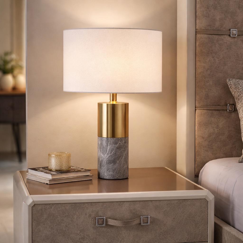 HOUSE OF TABLE  LAMP