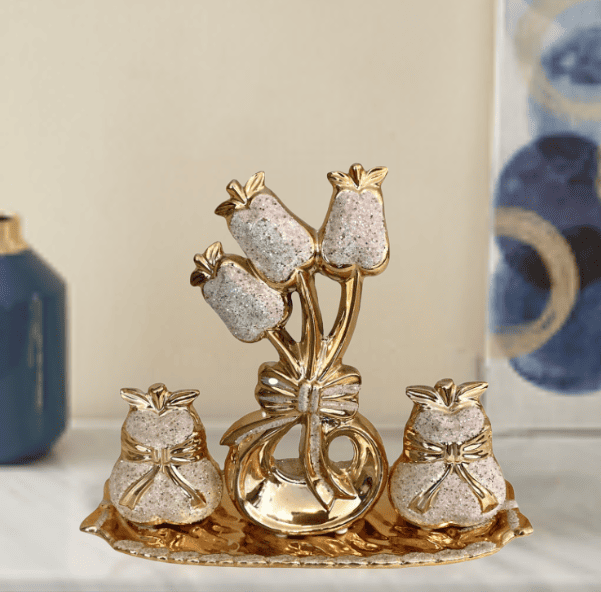 4 PCS PEAR DECORATION SET